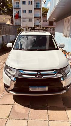 MITSUBISHI OUTLANDER 2.2 4X4 16V DIESEL 4P AUTOMÁTICO